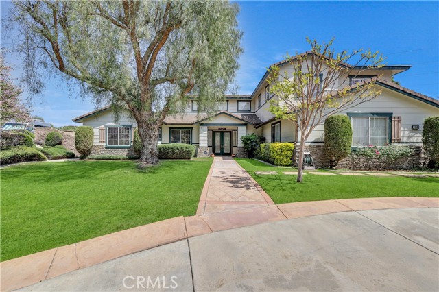 1050 Fuller Drive, Claremont CA: https://media.crmls.org/medias/303234af-df2c-4396-ade2-49f3ef802795.jpg