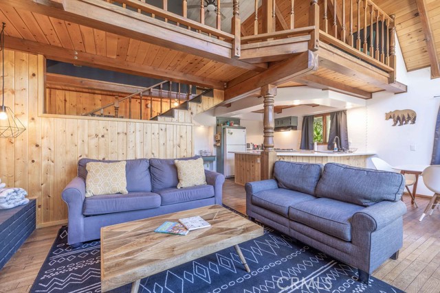 Detail Gallery Image 7 of 43 For 721 Bear Mountain Rd, Big Bear City,  CA 92314 - 3 Beds | 2/1 Baths