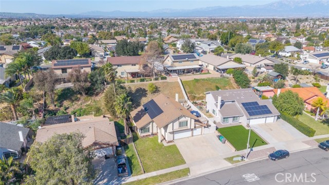 Detail Gallery Image 42 of 47 For 974 Nottingham, Corona,  CA 92880 - 4 Beds | 2/1 Baths