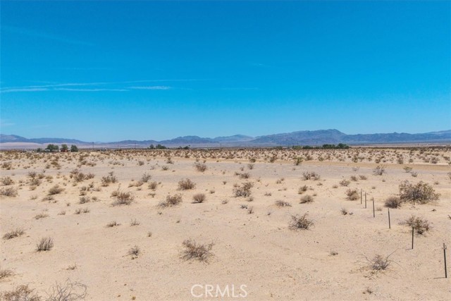 Detail Gallery Image 11 of 34 For 82935 Maya Rada Rd, Twentynine Palms,  CA 92277 - – Beds | – Baths