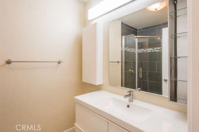 649 Prospect Avenue, Redondo Beach, California 90277, 2 Bedrooms Bedrooms, ,2 BathroomsBathrooms,Residential,Sold,Prospect,SB14132096