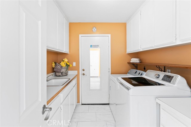 Detail Gallery Image 29 of 39 For 1020 La Salle Cir, Corona,  CA 92879 - 4 Beds | 3 Baths