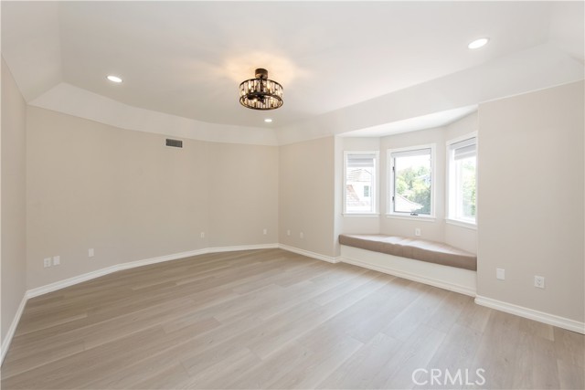 2836 N Kingsgate Drive, Orange CA: https://media.crmls.org/medias/3035248d-f4ce-43c9-8d4c-8e726c21dc24.jpg