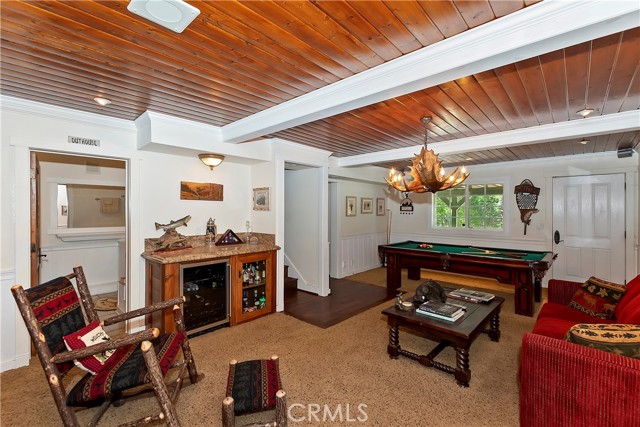 Detail Gallery Image 7 of 48 For 1208 Jungfrau Drive, Crestline,  CA 92325 - 3 Beds | 3/1 Baths