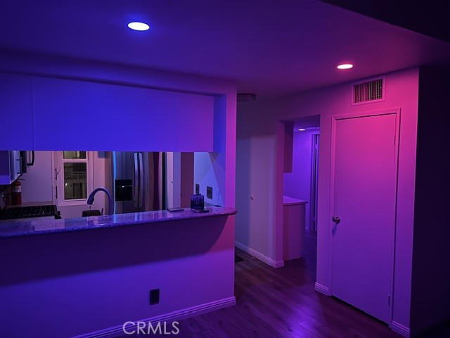 https://media.crmls.org/medias/3035e88a-504f-48a9-8dda-44538df025ae.jpg?preset=X-Large