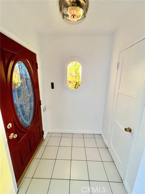 Detail Gallery Image 2 of 14 For 506 N Burris Ave, Compton,  CA 90221 - 3 Beds | 1 Baths