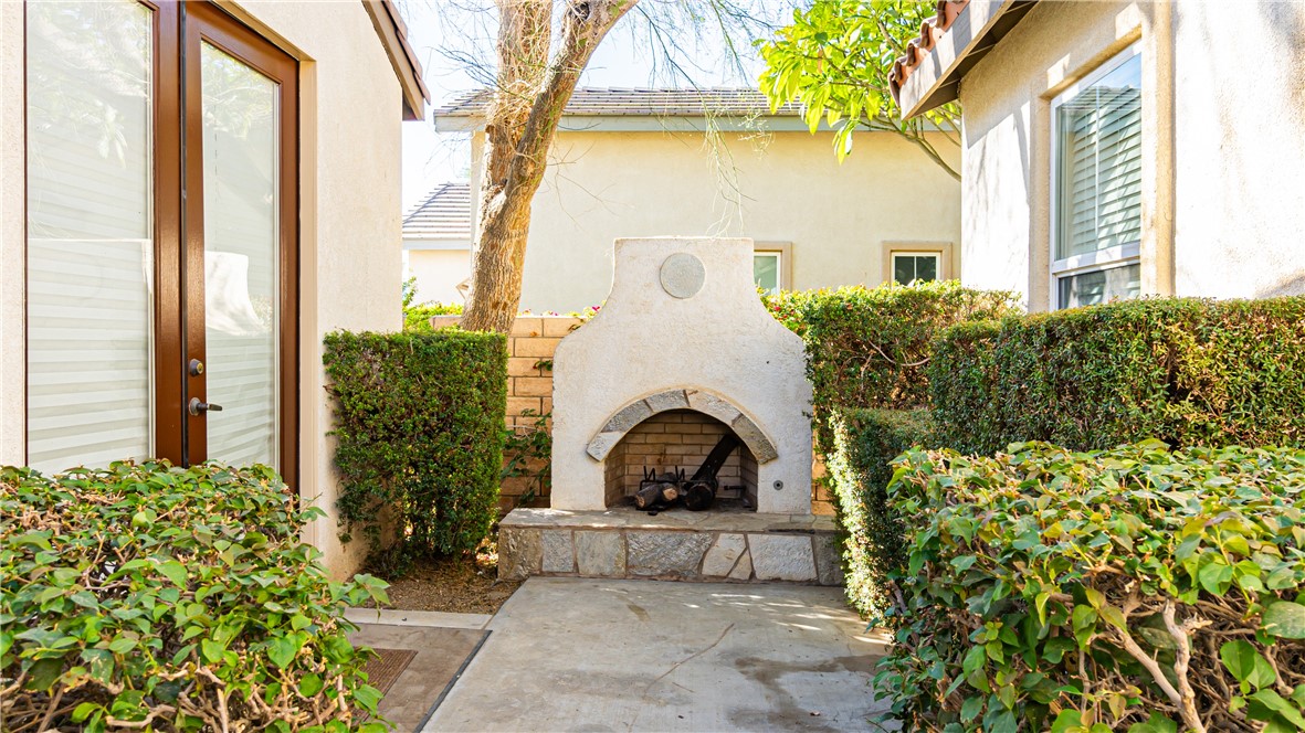 Detail Gallery Image 3 of 11 For 82630 Redford Way, Indio,  CA 92201 - 4 Beds | 3 Baths