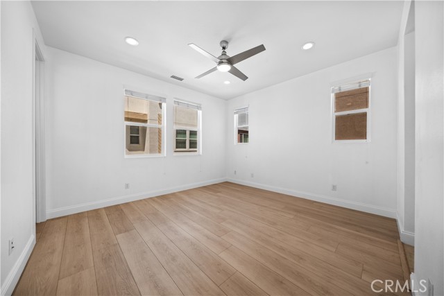 9570 Bluewater Place, Rancho Cucamonga CA: https://media.crmls.org/medias/30375077-782c-4bc9-84f6-26c0eb15b567.jpg