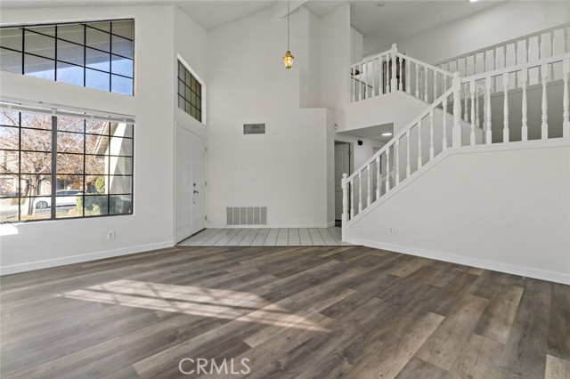 Detail Gallery Image 5 of 43 For 3212 W Avenue K4, Lancaster,  CA 93536 - 4 Beds | 3 Baths