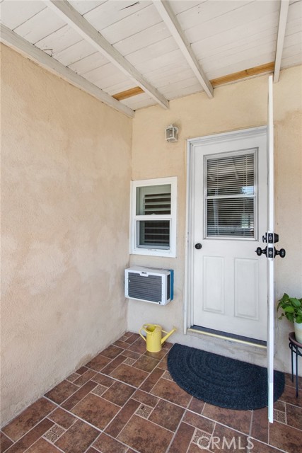 235 E Central Avenue, Monrovia CA: https://media.crmls.org/medias/303891ea-7207-4180-ac7c-e8b44303ba59.jpg