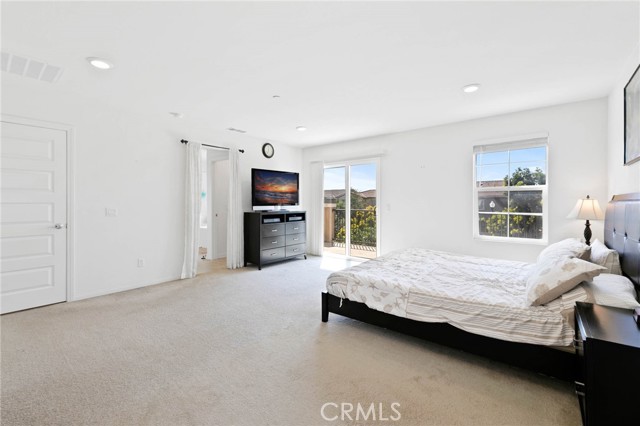 Detail Gallery Image 19 of 36 For 2832 E Howlett, Ontario,  CA 91762 - 5 Beds | 3 Baths