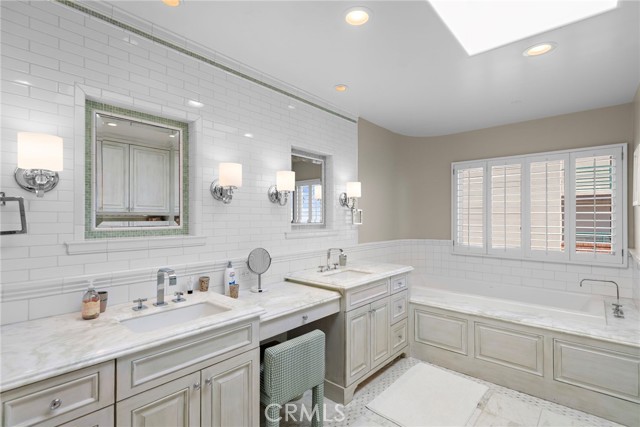 Detail Gallery Image 17 of 25 For 603 S Coast Hwy a,  Laguna Beach,  CA 92651 - 3 Beds | 2/1 Baths