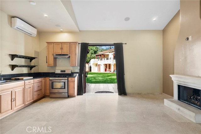 4141 Cambridge Road, La Canada Flintridge CA: https://media.crmls.org/medias/3039c2c9-7c78-44d7-a41d-b316ea3bf764.jpg