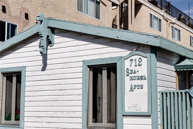 Detail Gallery Image 2 of 11 For 712 Manhattan Ave, Hermosa Beach,  CA 90254 - – Beds | – Baths