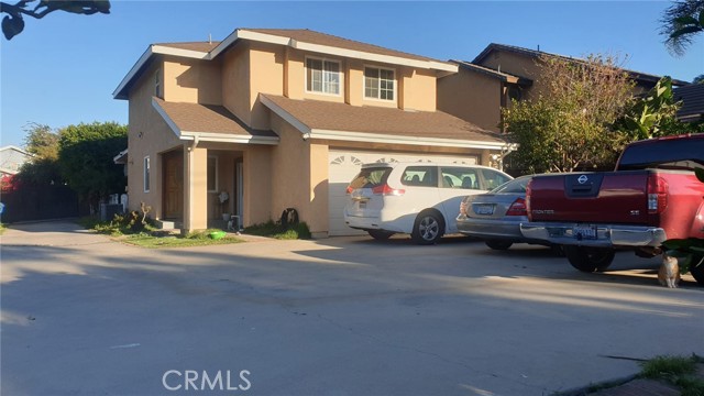 Detail Gallery Image 2 of 20 For 12117 Van Nuys, Sylmar,  CA 91342 - 4 Beds | 2/1 Baths