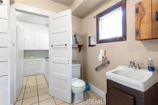 Detail Gallery Image 12 of 23 For 1526 C St, Livingston,  CA 95334 - 2 Beds | 1 Baths