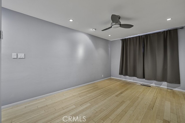 Detail Gallery Image 27 of 34 For 21 Alamitos #1,  Long Beach,  CA 90802 - 2 Beds | 2 Baths