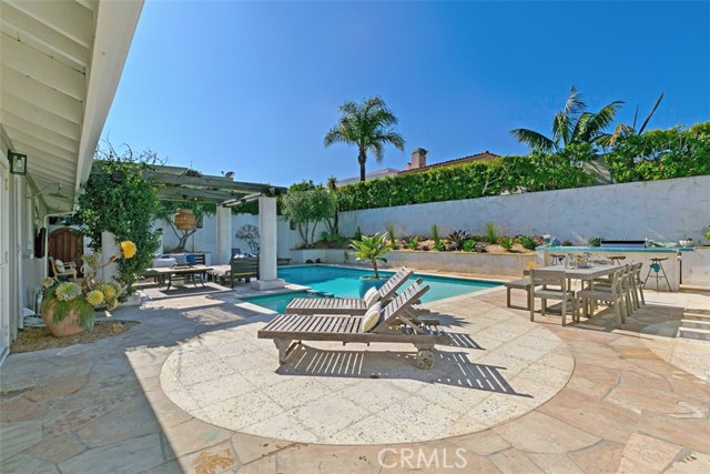 Detail Gallery Image 20 of 26 For 609 Seaward, Corona Del Mar,  CA 92625 - 4 Beds | 3 Baths