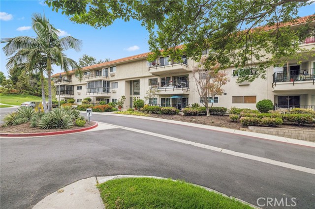 2391 Via Mariposa #2H, Laguna Woods, CA 92637