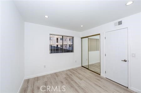 https://media.crmls.org/medias/303ccea3-f96a-4fac-a08b-75d695d679aa.jpg?preset=X-Large