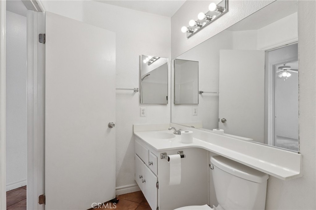 MLS #OC25190480 image #23