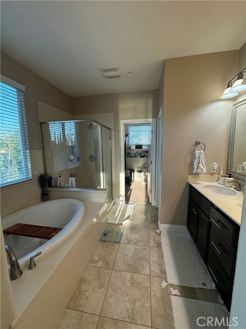 Detail Gallery Image 14 of 22 For 3381 Carriage Ln, Atwater,  CA 95301 - 4 Beds | 2/1 Baths