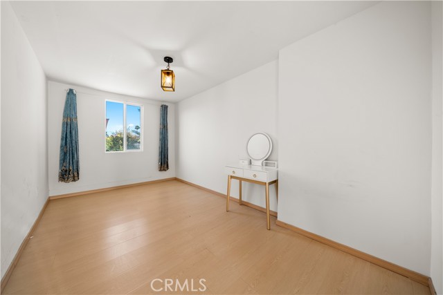 23929 Sunset Crossing Road, Diamond Bar CA: https://media.crmls.org/medias/303e56b2-d1ab-45b1-ba86-06a4d0756a53.jpg