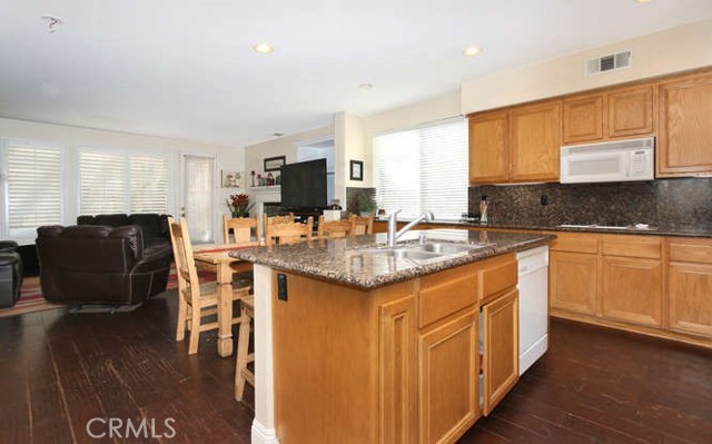 Detail Gallery Image 17 of 38 For 10 Acanthus, Rancho Santa Margarita,  CA 92688 - 5 Beds | 3 Baths