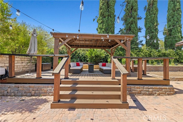26927 Cuatro Milpas Street, Valencia CA: https://media.crmls.org/medias/303f086c-4a99-42ca-8775-9236fd842445.jpg
