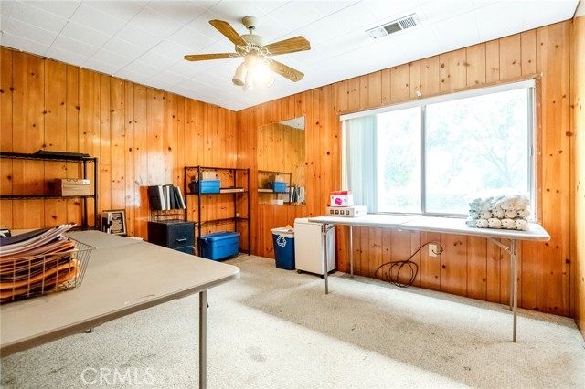 18701 Lort Drive, Visalia CA: https://media.crmls.org/medias/303f596f-8400-43ef-b146-a7645f7693a0.jpg