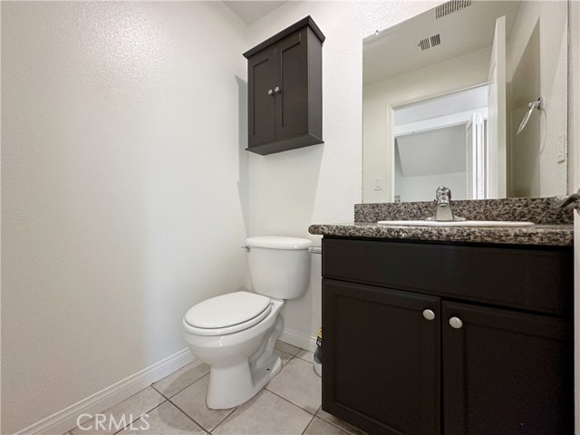 Detail Gallery Image 22 of 34 For 3757 E 52nd St, Maywood,  CA 90270 - 3 Beds | 2/1 Baths