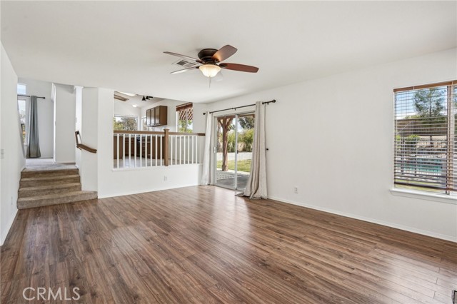 4644 Starstone Court, Palmdale CA: https://media.crmls.org/medias/3040b07c-d87d-4e93-b445-c9836291d908.jpg