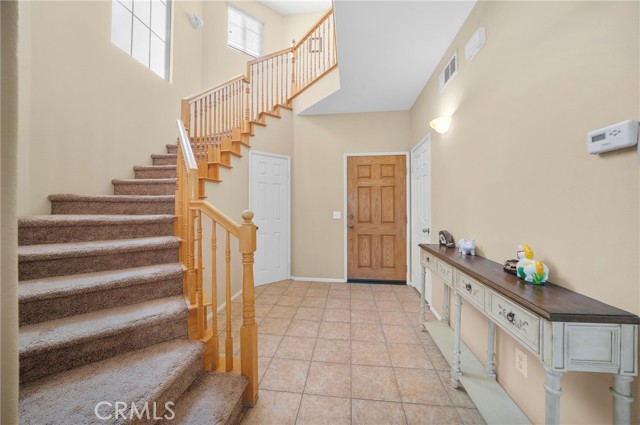 Detail Gallery Image 2 of 23 For 870 W Colorado Bld, Monrovia,  CA 91016 - 4 Beds | 2/1 Baths