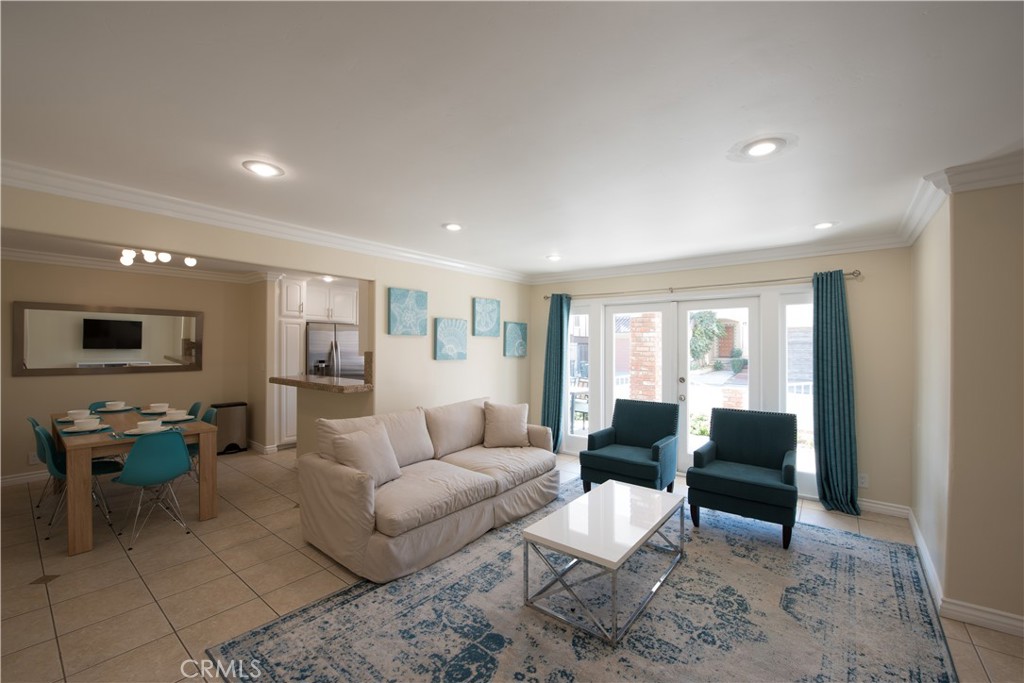 1/2 Seashore Drive