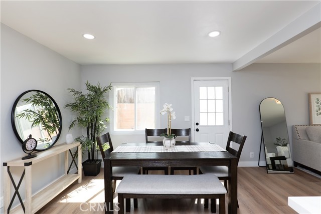 Detail Gallery Image 14 of 32 For 2275 Farringdon Ave, Pomona,  CA 91768 - 3 Beds | 2 Baths