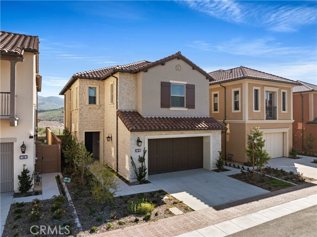 146 Tomahawk, Irvine CA: https://media.crmls.org/medias/30419c43-858d-4beb-9c78-ce43e45205d5.jpg