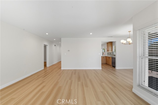 1401 W Beverly Terrace, Montebello CA: https://media.crmls.org/medias/304288b0-da44-42a4-920e-6fc63a6260dc.jpg