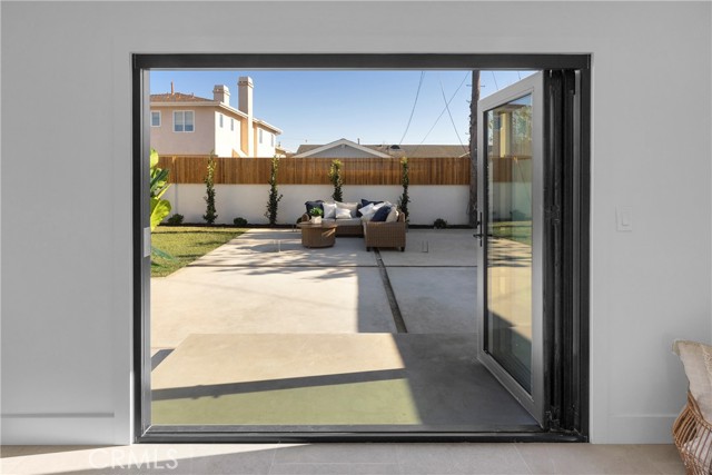 Detail Gallery Image 40 of 47 For 900 Catalina Ave, Seal Beach,  CA 90740 - 3 Beds | 2 Baths