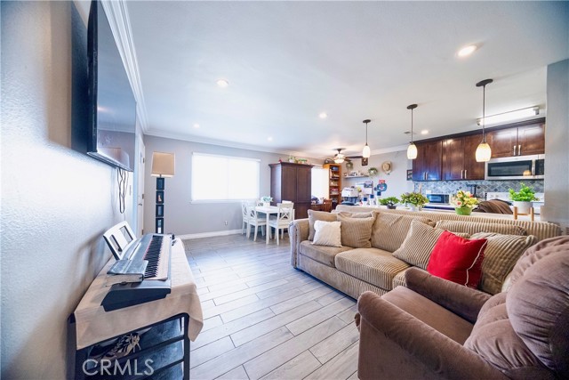 Detail Gallery Image 6 of 19 For 639 Avenida Del Platino, Newbury Park,  CA 91320 - 2 Beds | 1 Baths