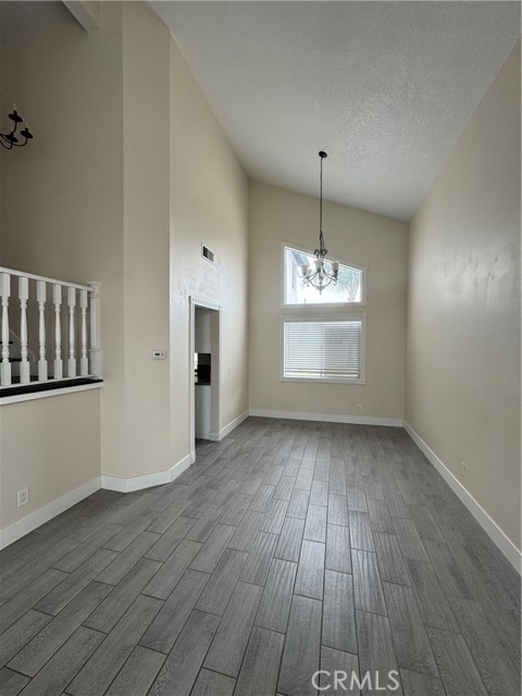 461 Camino Los Gallos, Perris CA: https://media.crmls.org/medias/3044bc34-3c32-4cc0-9273-f529ea558145.jpg