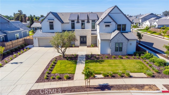 1734 Lester Avenue, Clovis CA: https://media.crmls.org/medias/304598e9-0f5a-4a3f-a950-bb89685cee0d.jpg