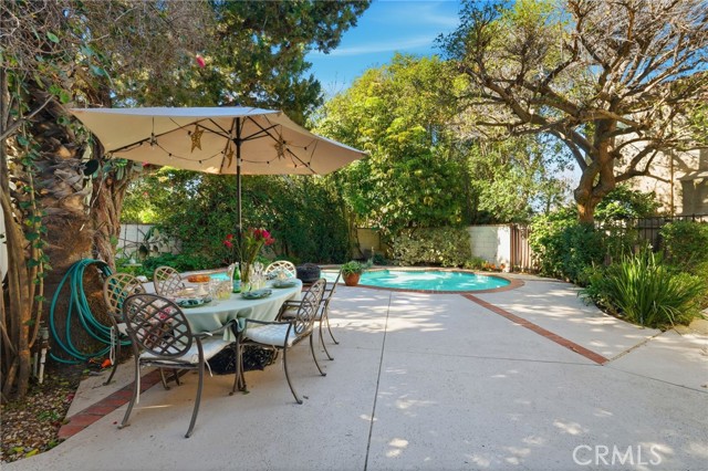 Detail Gallery Image 34 of 45 For 4963 Haskell, Encino,  CA 91436 - 4 Beds | 2 Baths