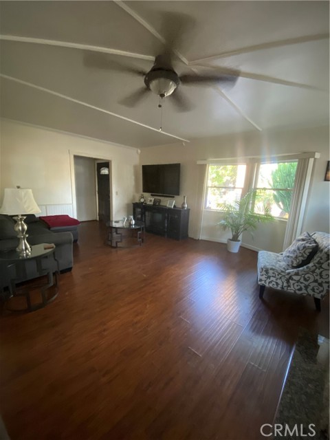 Detail Gallery Image 32 of 54 For 6981 Osbun Rd, San Bernardino,  CA 92404 - 5 Beds | 2 Baths