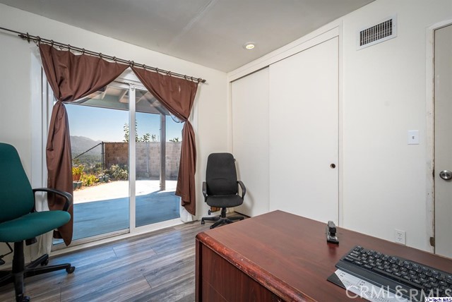 4 Bed Home for Sale in Tujunga, California