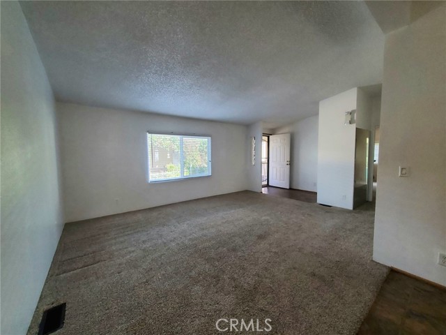 Detail Gallery Image 4 of 24 For 29021 Bouquet Canyon Rd #213,  Saugus,  CA 91350 - 3 Beds | 2 Baths