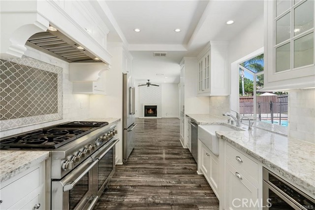 2169 Coalfax Court, Thousand Oaks CA: https://media.crmls.org/medias/30485ecf-a2b2-4548-8c3e-a50e5dcb8102.jpg