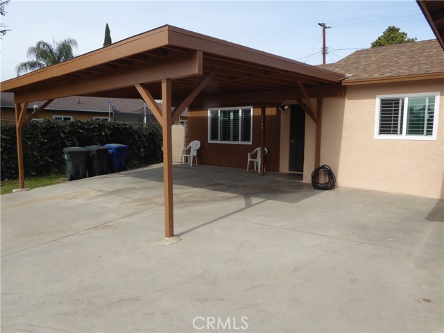 Front of Home showing the 2 Car Covered Carport