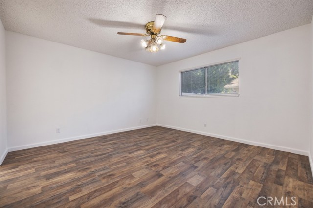1920 E Orangeburg Avenue, Modesto CA: https://media.crmls.org/medias/3048b291-175e-4323-a95f-9906193f65df.jpg