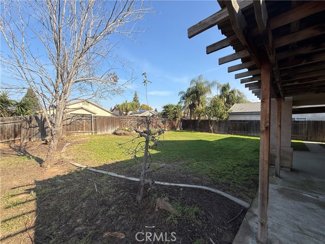 Detail Gallery Image 17 of 19 For 10918 Thunder Falls Ave, Bakersfield,  CA 93312 - 3 Beds | 2 Baths