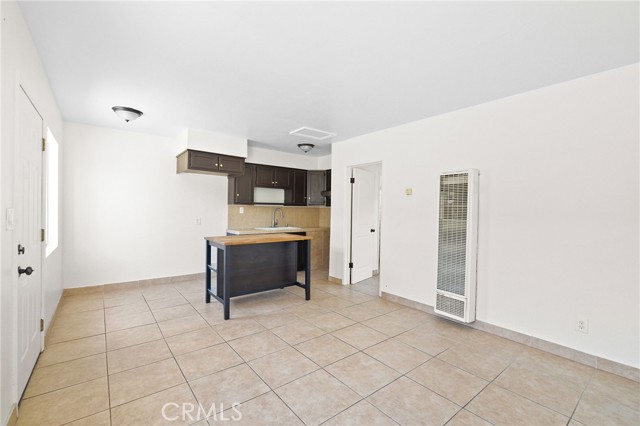 Detail Gallery Image 29 of 36 For 6133 Orchard Ave, Huntington Park,  CA 90255 - 4 Beds | 3 Baths